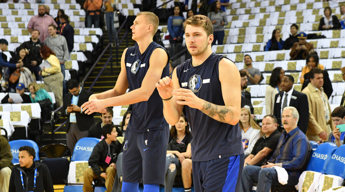 kristaps_porzingis_mavericks_.jpg